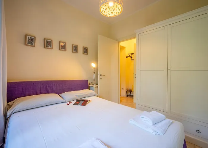 Ambra Ferienvilla * Менаджо